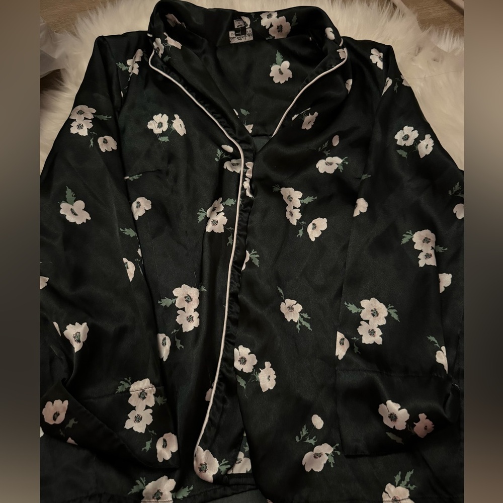 Silk sleep top
